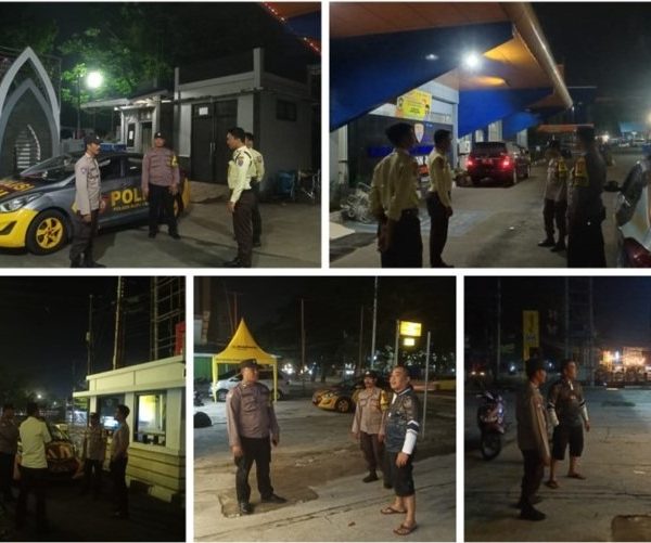 Anitisapasi Tindak Kejahatan, Personel Polsek Ratu Samban Patroli Keliling di Malam Hari