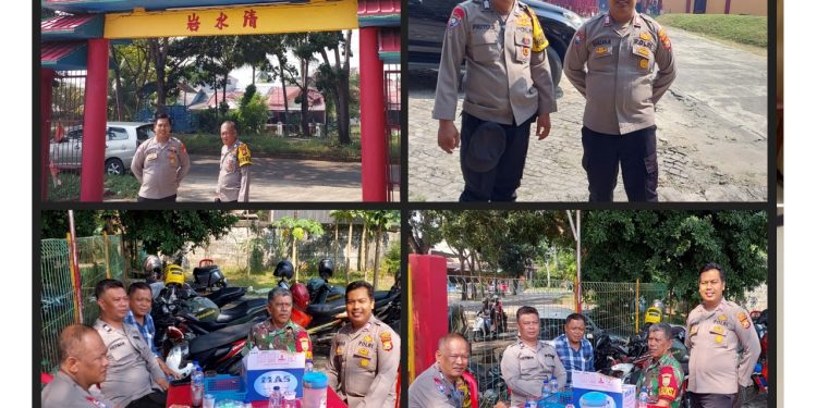 Personel Polsek Gading Cempaka Lakukan Pengamanan HUT Kelenteng Air Suci