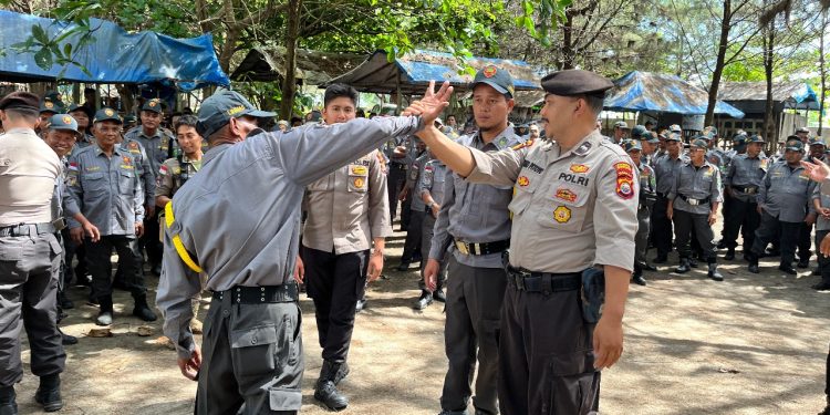 Dukung Kesuksesan Pilkada 2024, Satlinmas Kota Bengkulu Gelar Kegiatan Peningkatan Kapasitas Sumber Daya Manusia Anggota