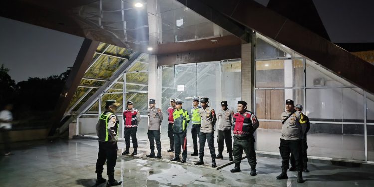 Polresta Bengkuli Laksanakan Pengamanan dan monitoring Dialog Publik May Day di Taman Budaya Bengkulu berlangsung aman dan Kondusif